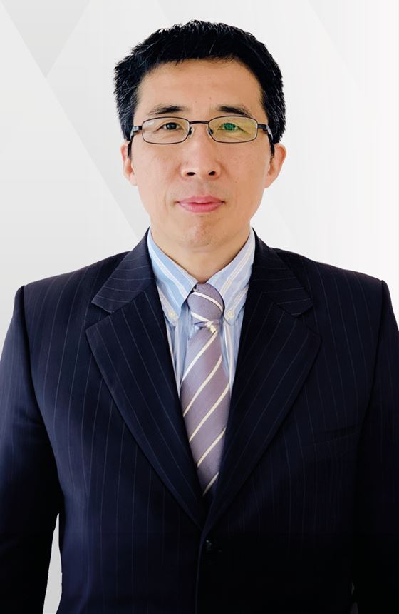 Prof. Lianzhou Wang